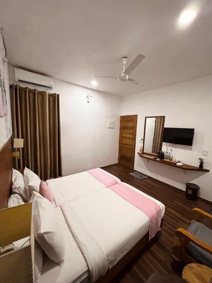 Pearlshine Retreat Maldives Ξενοδοχείο Gulhi Εξωτερικό φωτογραφία